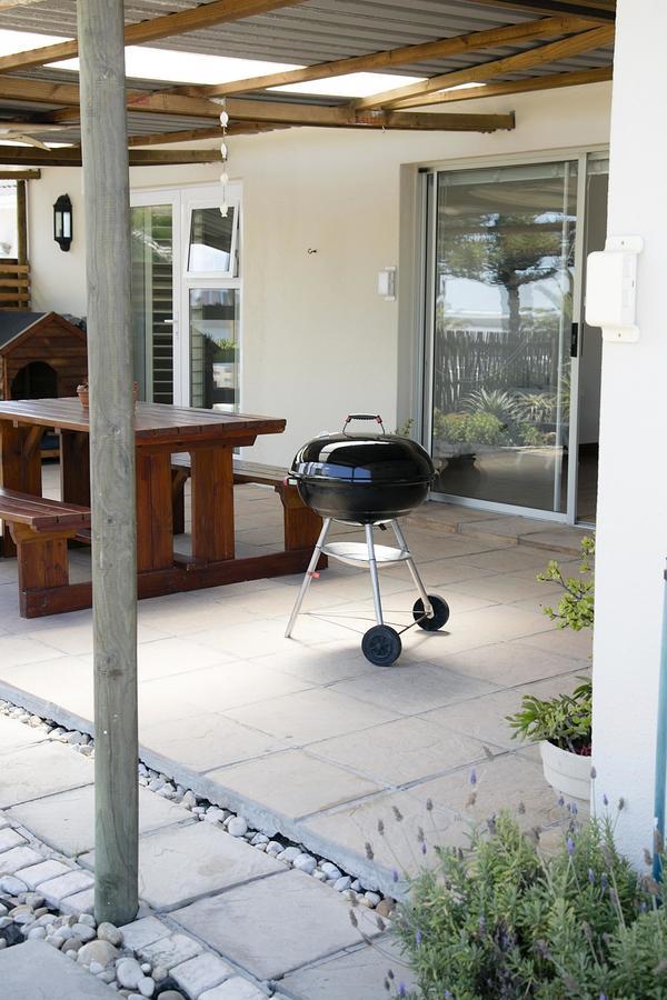 Amazing Beach House In Melkbos! Van Riebeeckstrand Exterior photo
