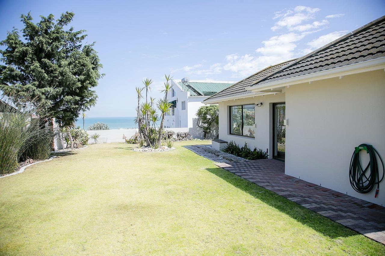 Amazing Beach House In Melkbos! Van Riebeeckstrand Exterior photo